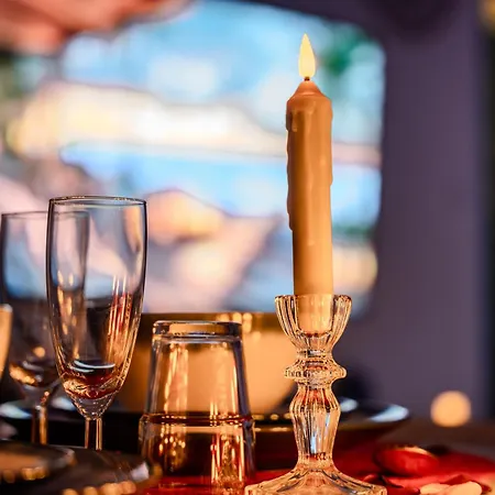 公寓 Evasion Santorin - Jacuzzi & Relax